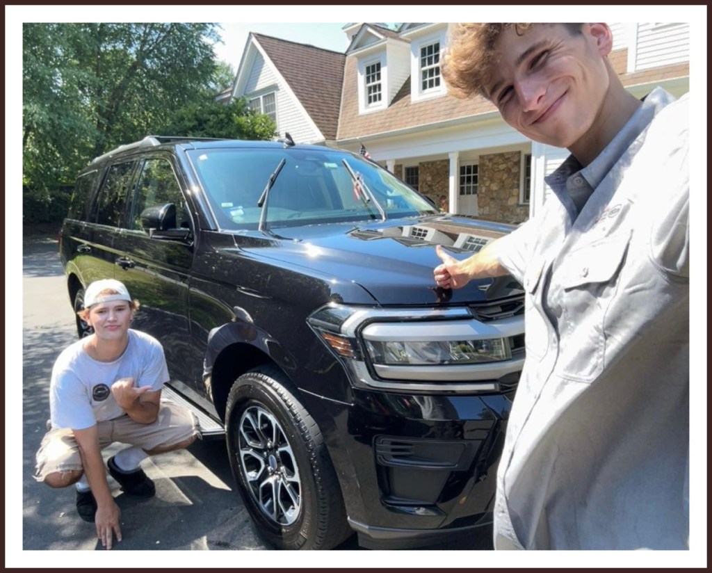 Young Entrepreneurs Make Mobile Car Care Shine | 06880